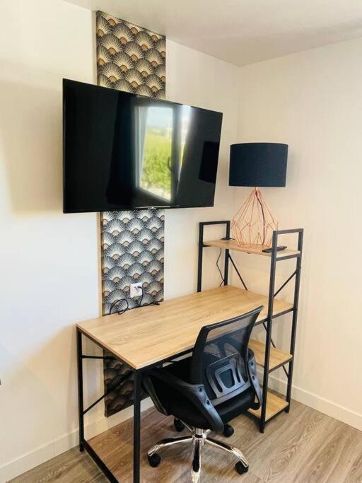 Studio 4 Cosy Et Tout Equipe A La Gare De Lorient Eksteriør bilde